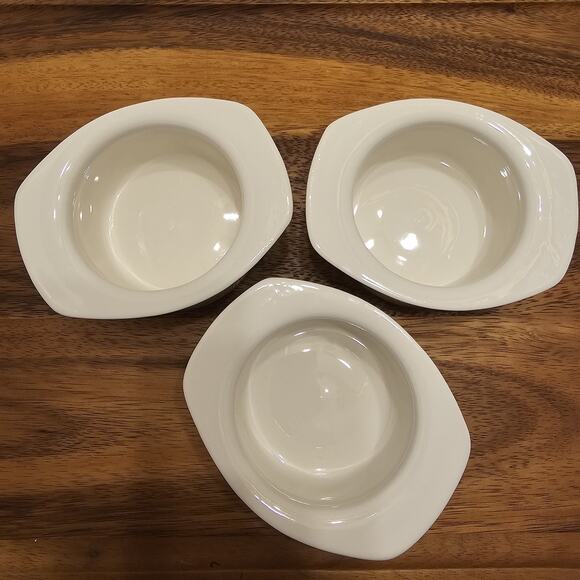 CIROA Stoneware White Set of 3 Ramekins Custard Cups Tab Handles.‎ - Picture 1 of 8